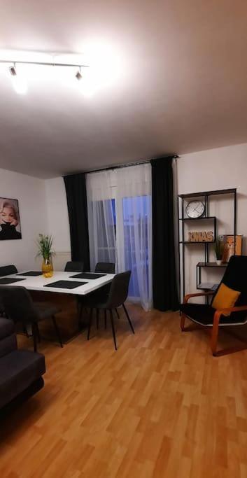 Einzigartiges Apartment Inkl. Gratis Parkplatz Viena Exterior foto